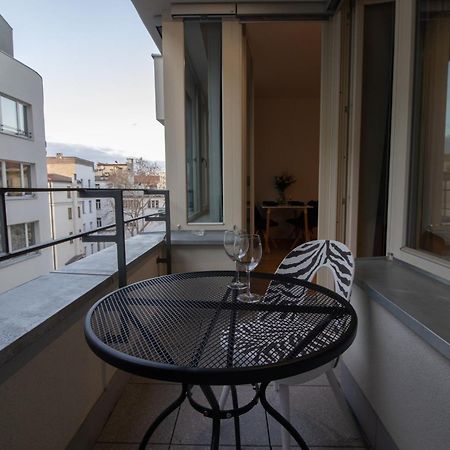 Krakovska Cr Apartments Прага Екстериор снимка