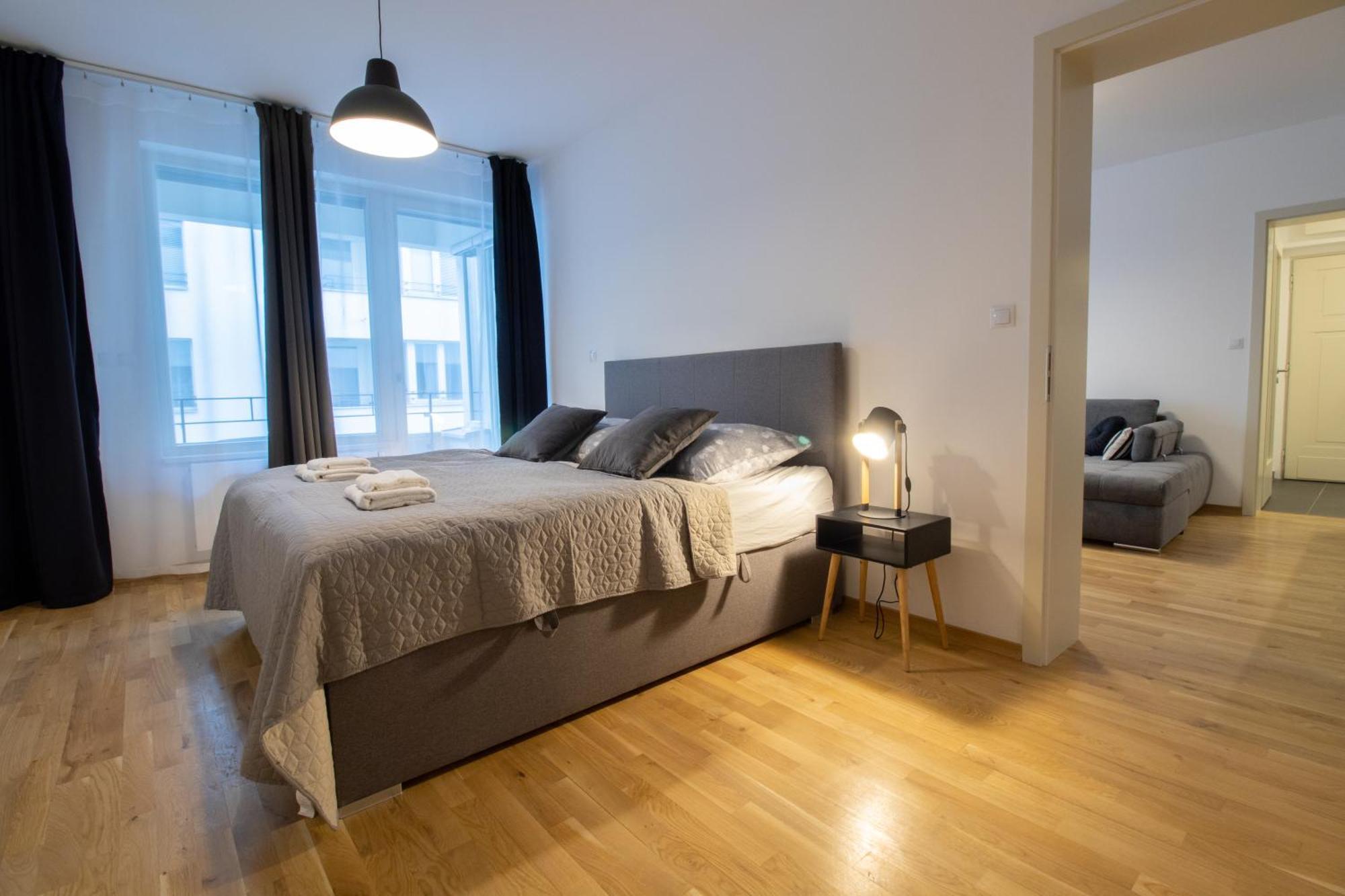 Krakovska Cr Apartments Прага Екстериор снимка