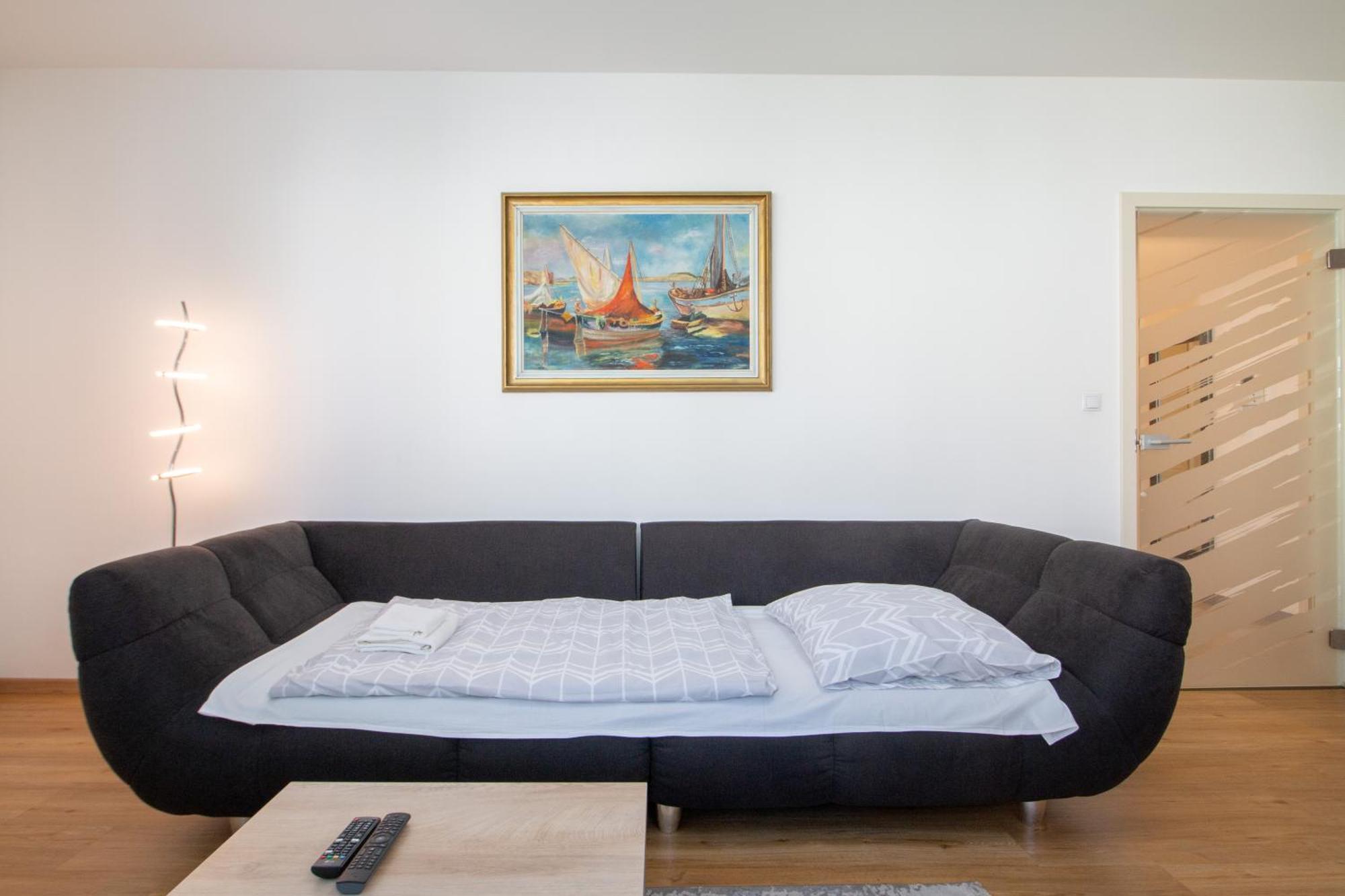 Krakovska Cr Apartments Прага Екстериор снимка