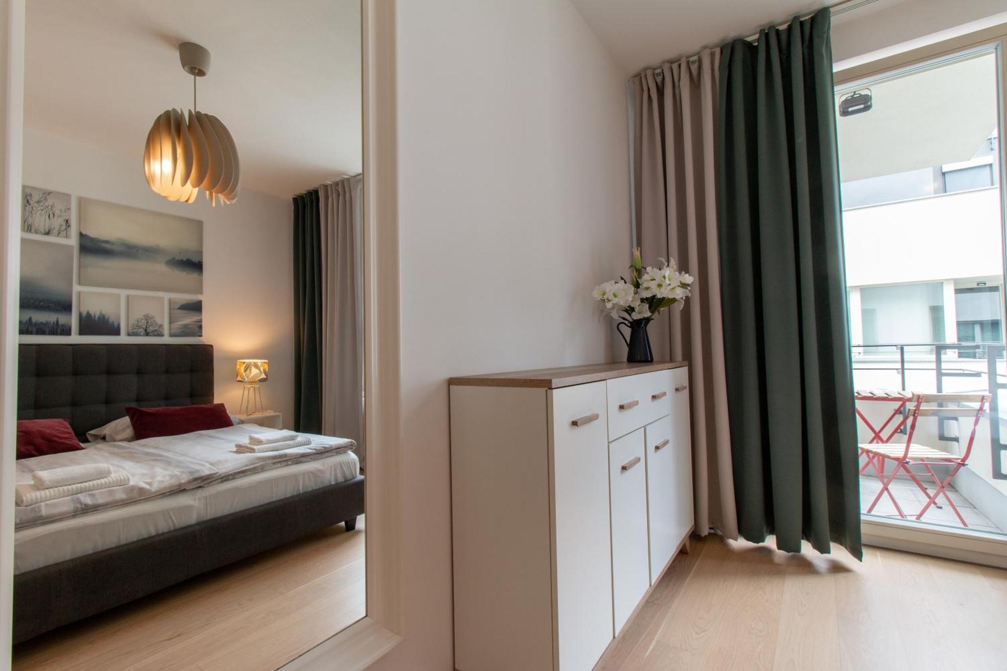 Krakovska Cr Apartments Прага Екстериор снимка