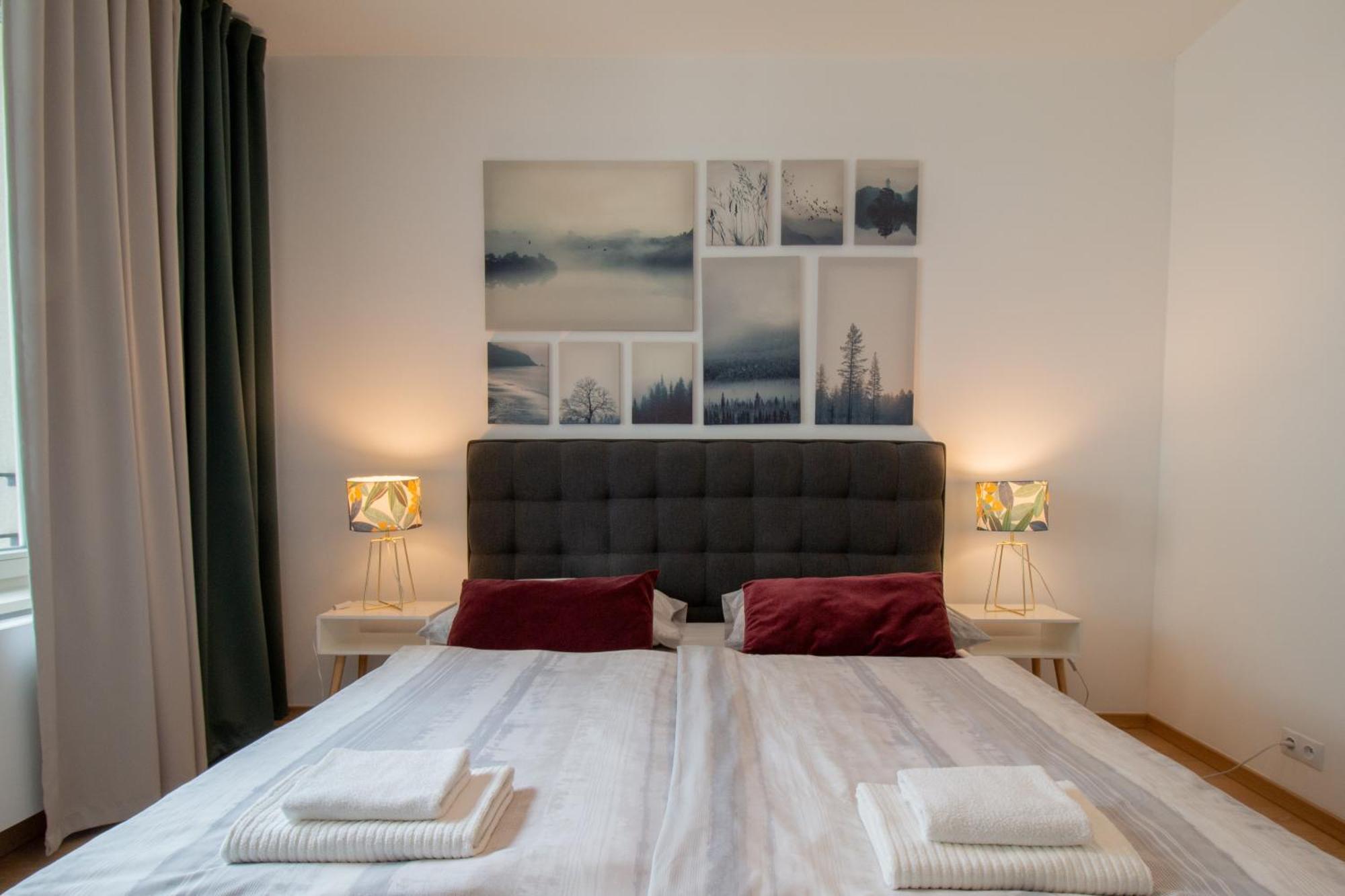 Krakovska Cr Apartments Прага Екстериор снимка