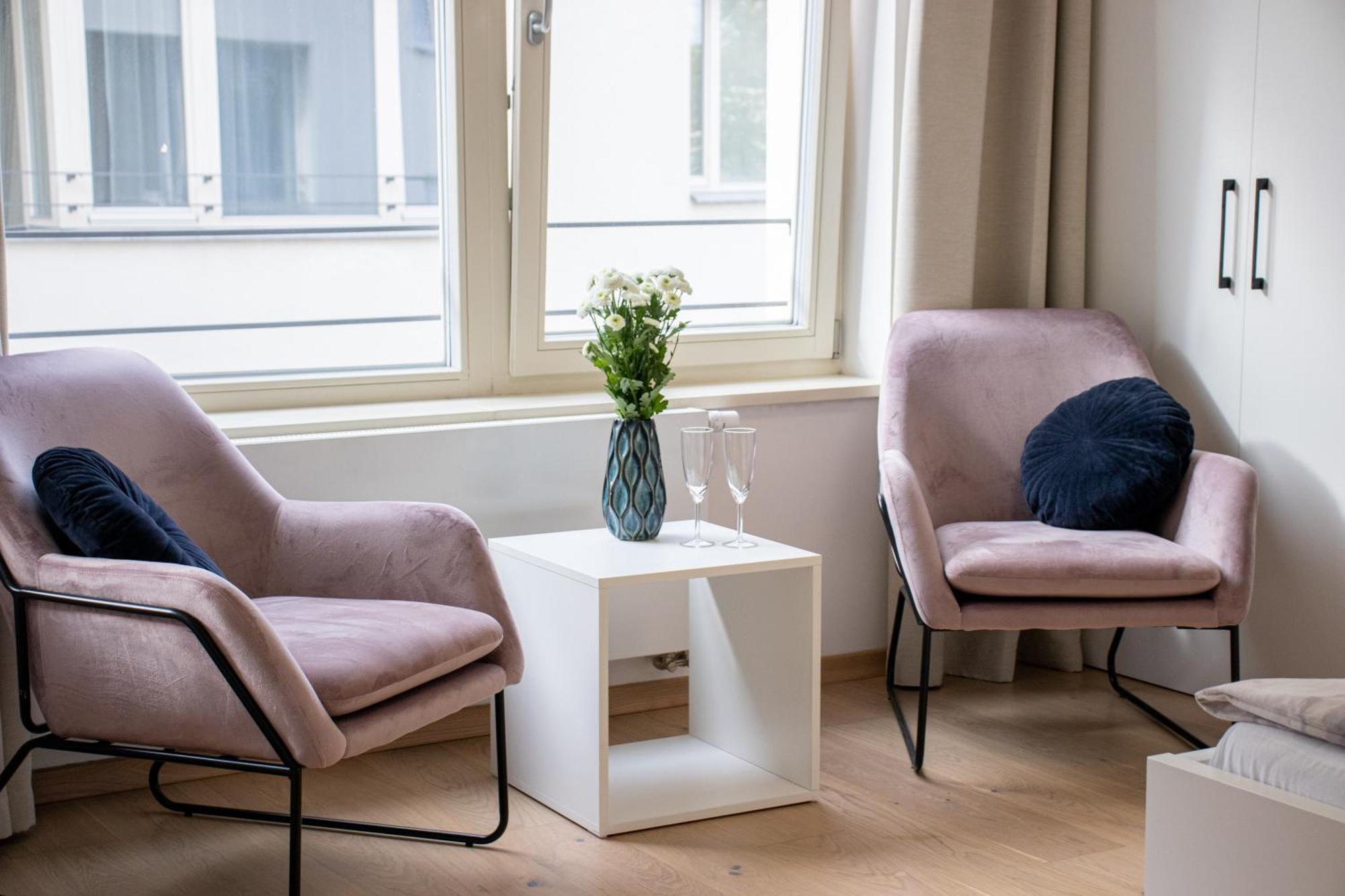 Krakovska Cr Apartments Прага Екстериор снимка