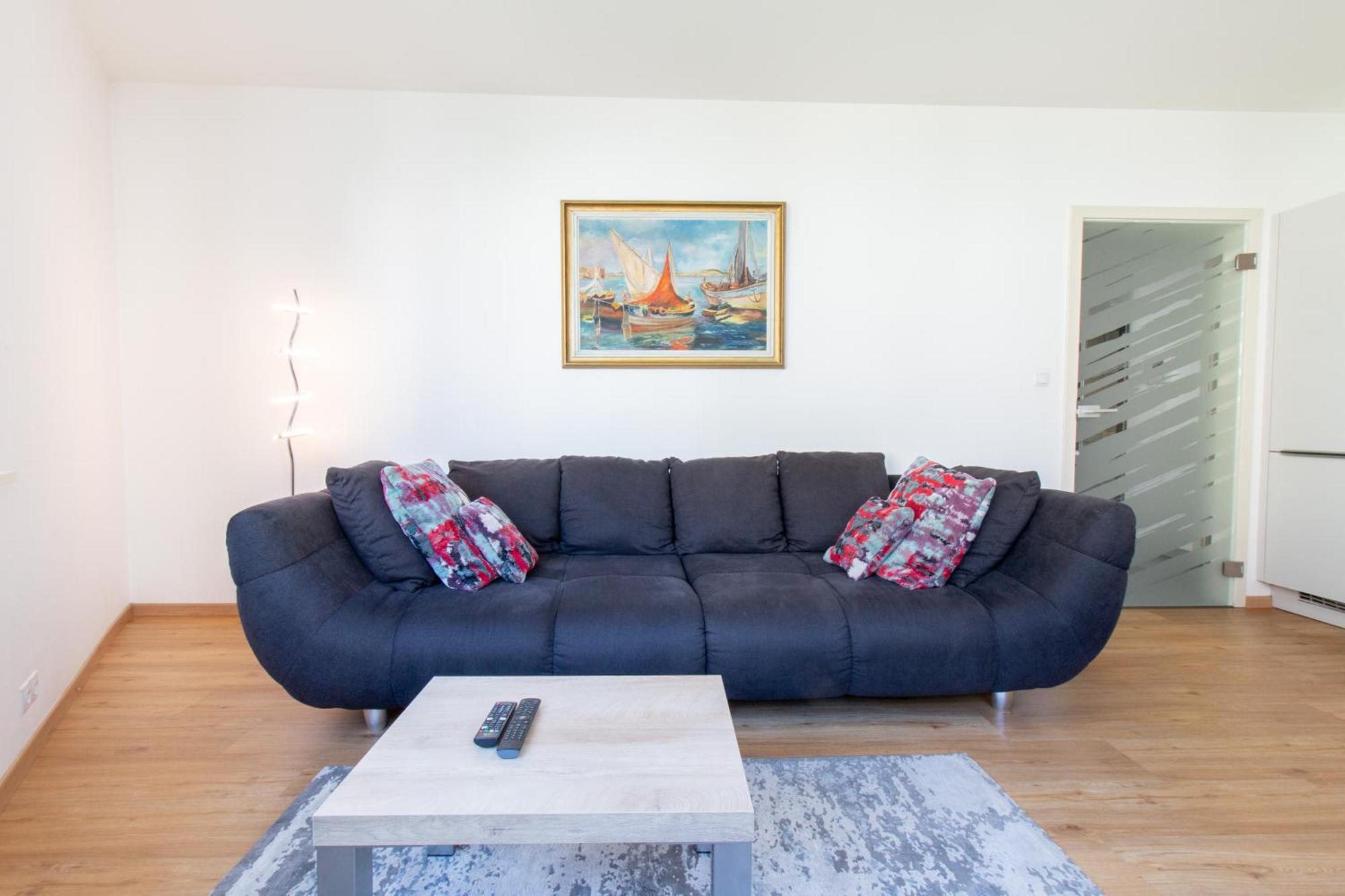 Krakovska Cr Apartments Прага Стая снимка